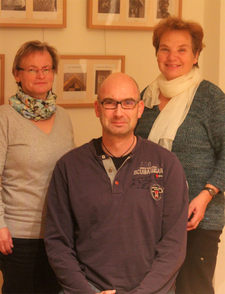 Drei von vier Trainern Sibylle und Bernd Forstenbacher und Helga Freund (v.l.n.r.) Drei von vier Trainern Sibylle und Bernd Forstenbacher und Helga Freund (v.l.n.r.)