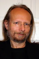  Tobias Bernhardt